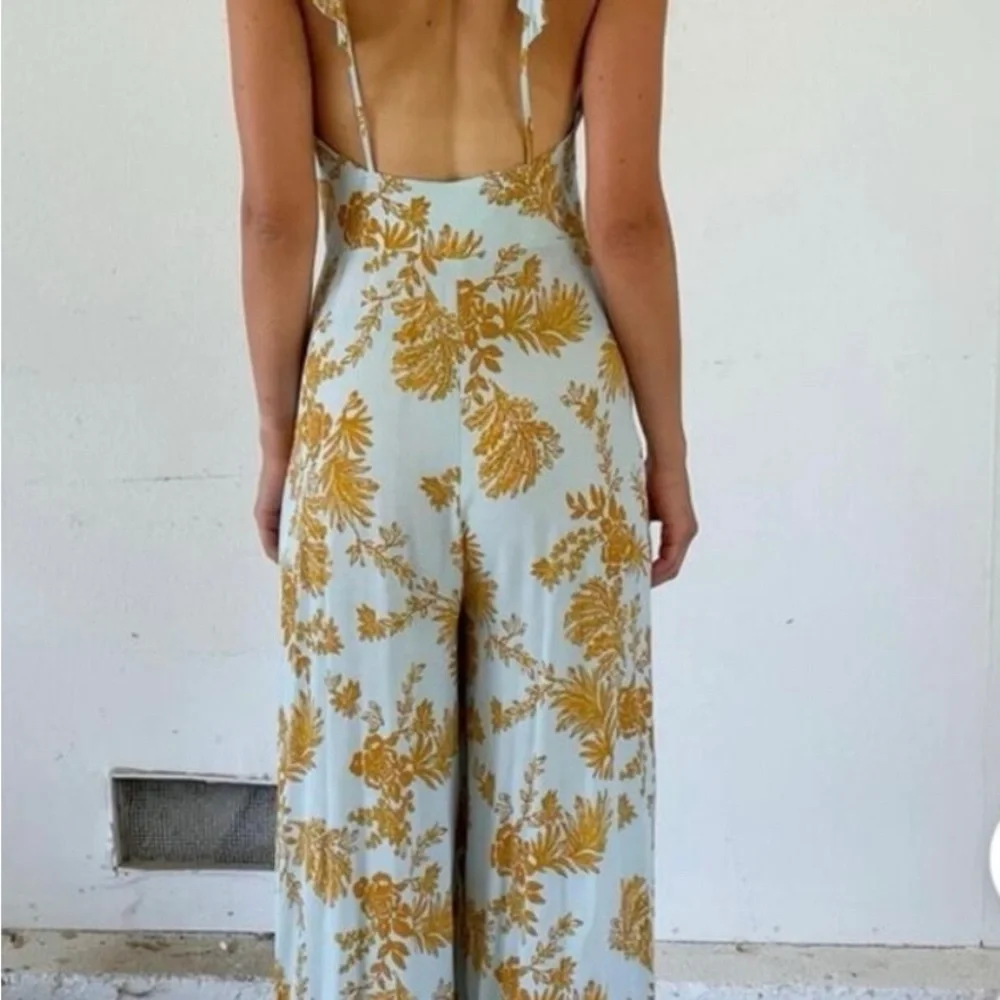 Free People Be The One Floral Wide Leg Ruffle Mint Blue Gold Jumpsuit Size 6 - Picture 3 of 7